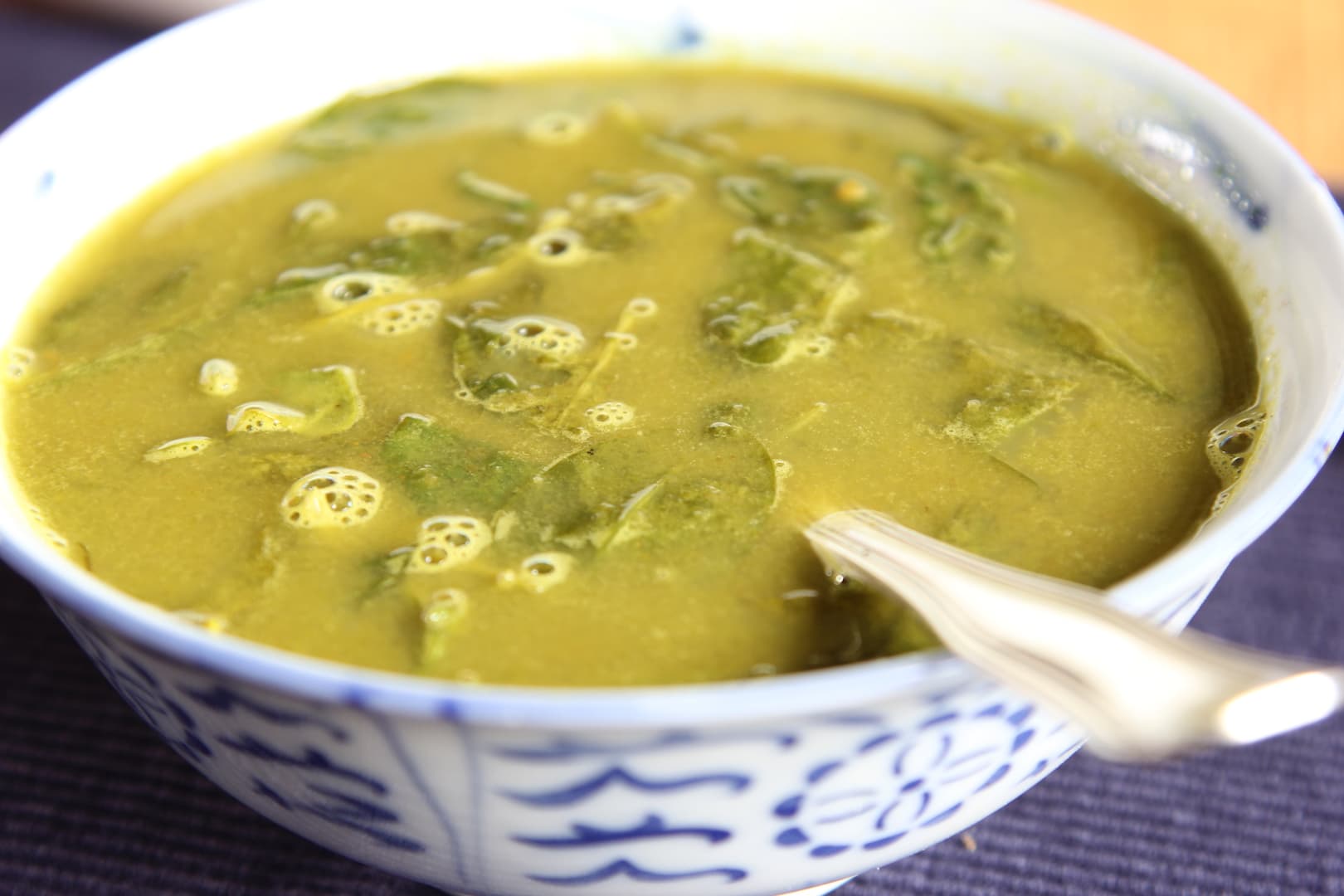 3-Step Easy Spinach Coconut Soup