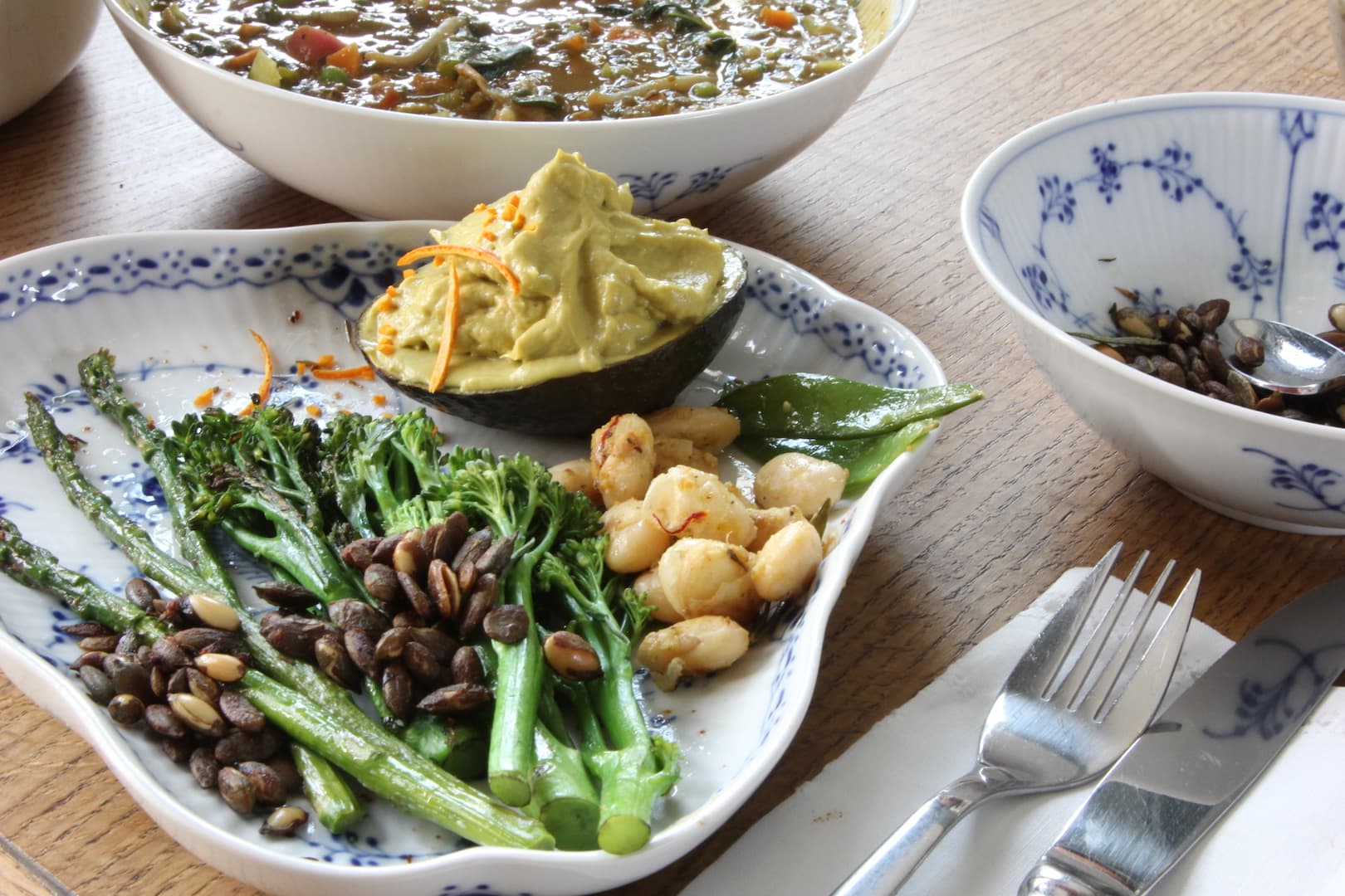 Avocado Tangerine sauce 13