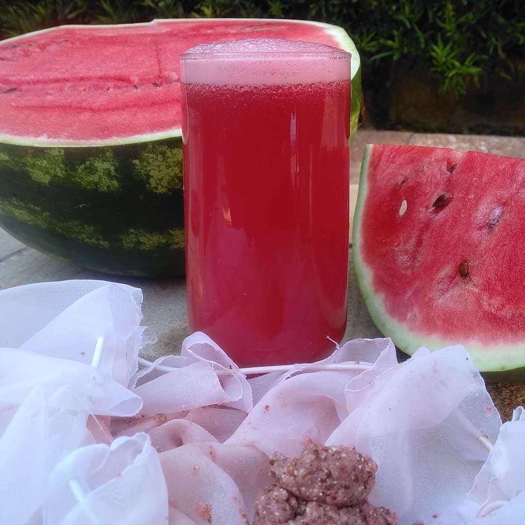 Water juice remove reflextion 1