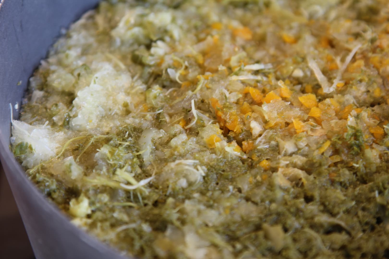 Zero-Waste Vegetable Broth for Soups — 10