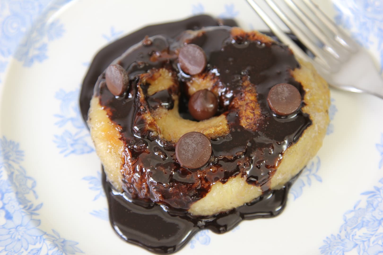 Banana chocolate doughnut 18