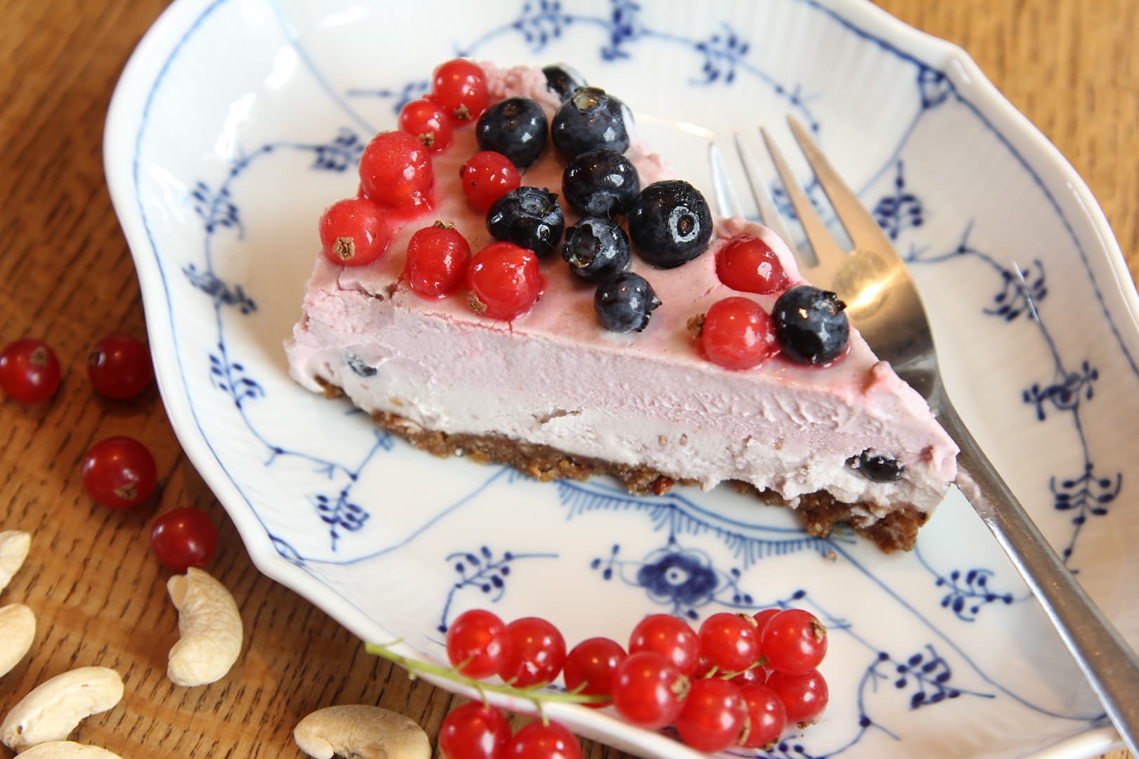BlueRaspberry Cashew Cheese cake 24